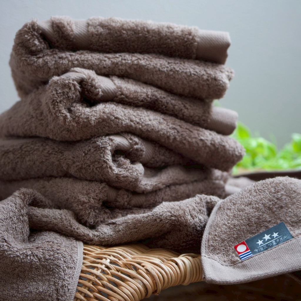 【今治三つ星タオル】バスタオル1枚　ホテル仕様タオル